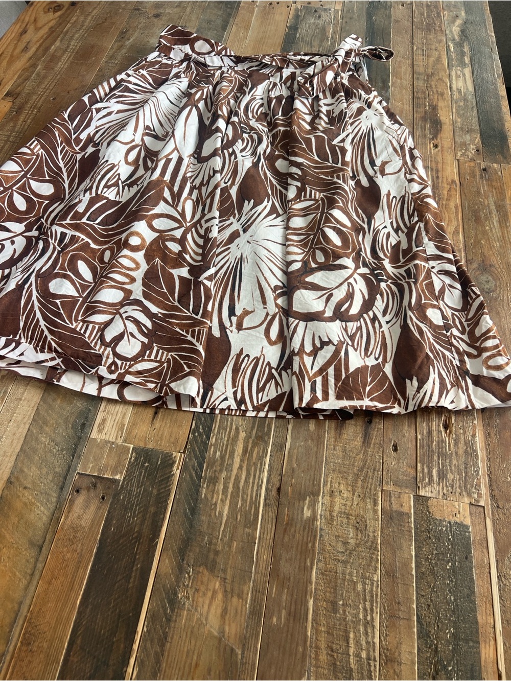 Talbots Brown and White Tropical Print Circle Skirt
